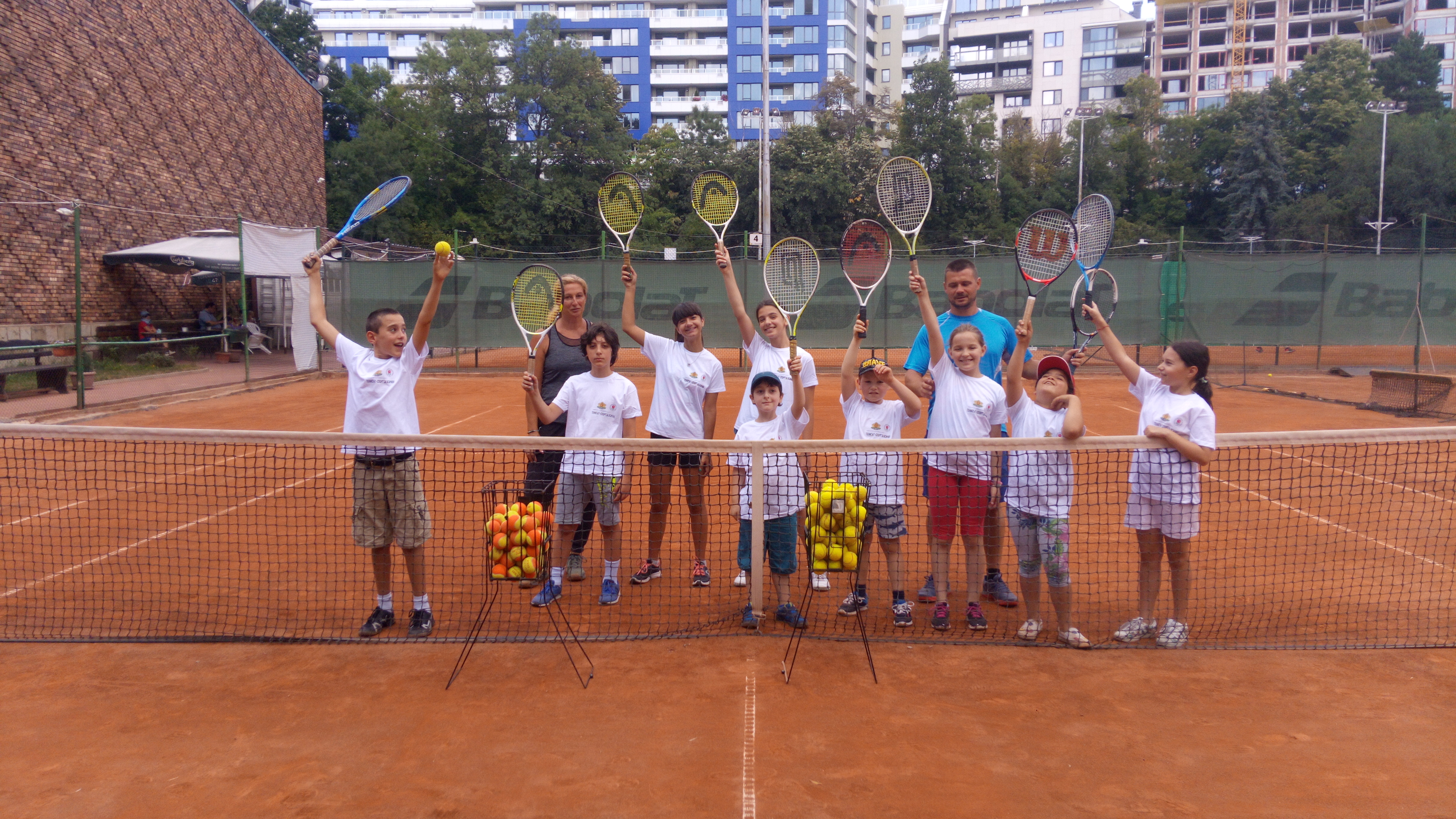 ТК „Диана“ подновява тенис училището за деца